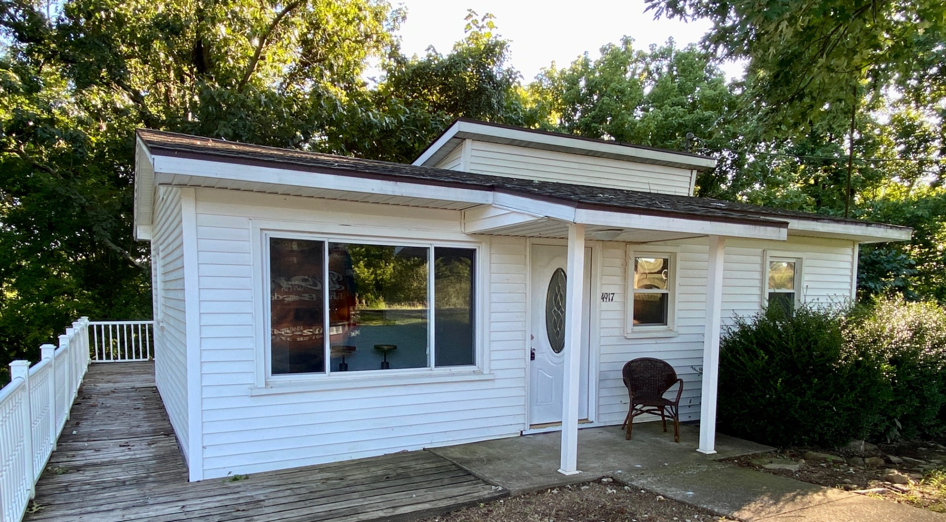 Under 100k! Remodeled 2 Bed/1 Bath on the Outskirts of Town