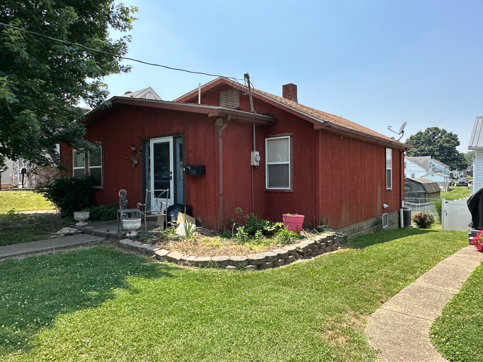3 Bd/2 Full Bath One Level Ranch with Basement