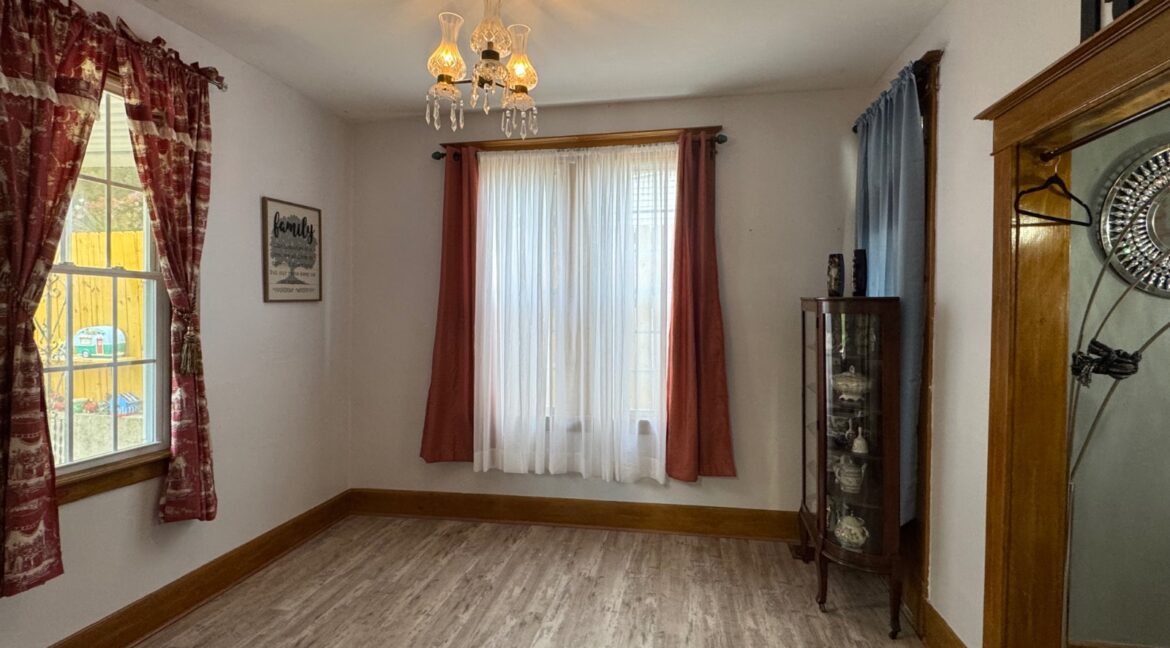 11504549-6th6NKPHQYQXybJ5