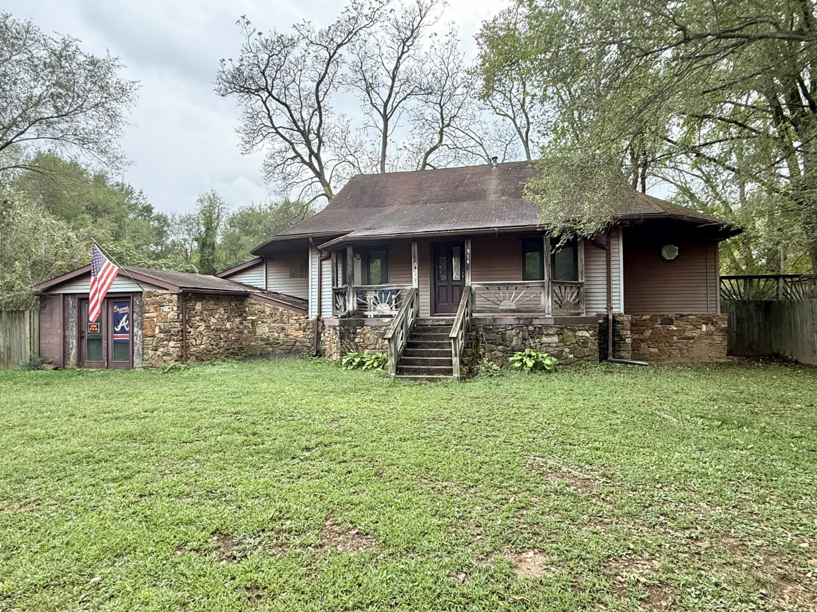 2 Bedroom Home on Nearly an Acre in Cannelton
