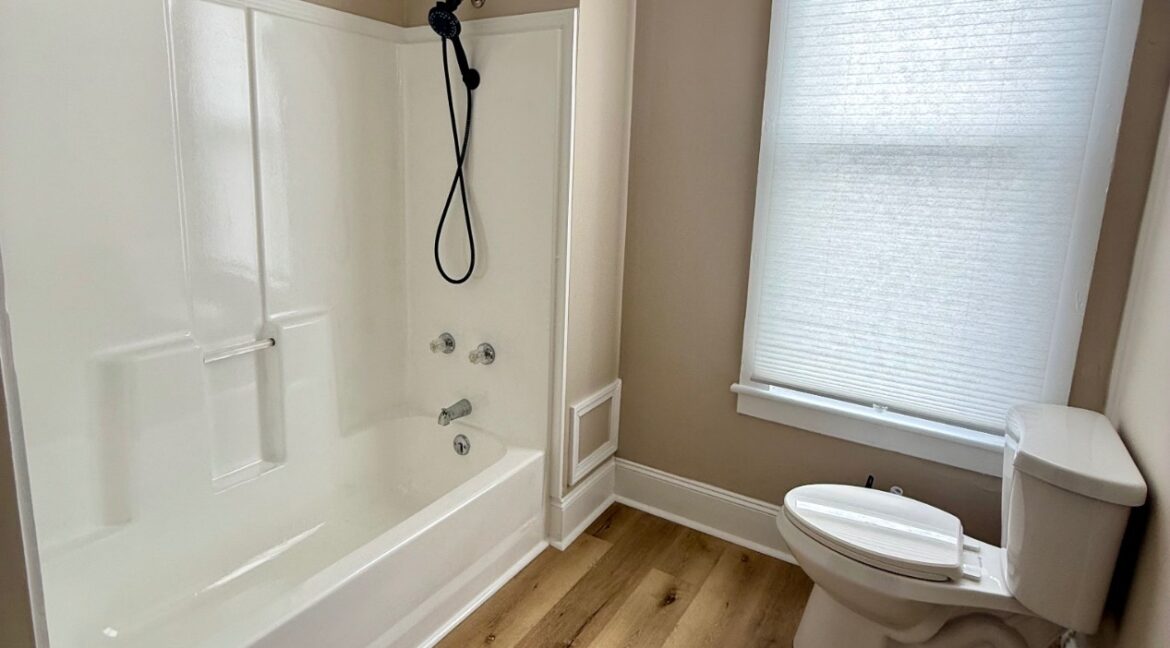 11659552-7GMrvGhZxc1T2xps