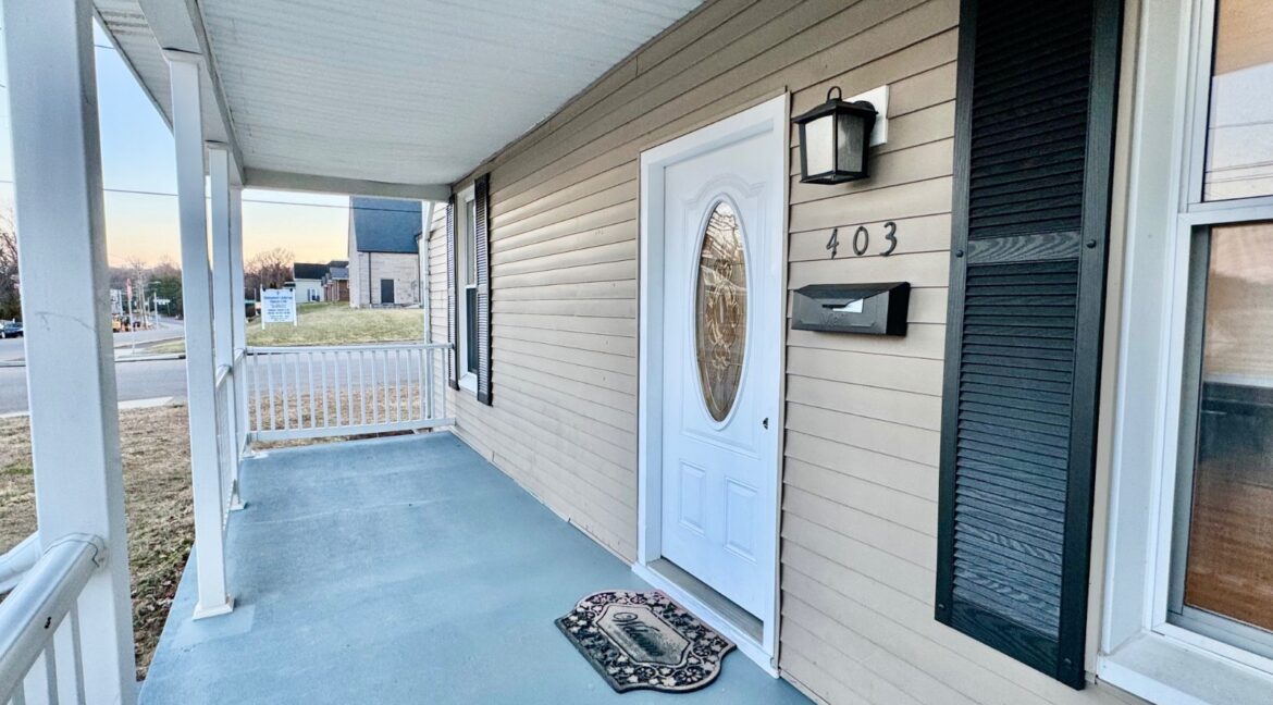 11659552-QJ8sqgP9pC7ldzH8