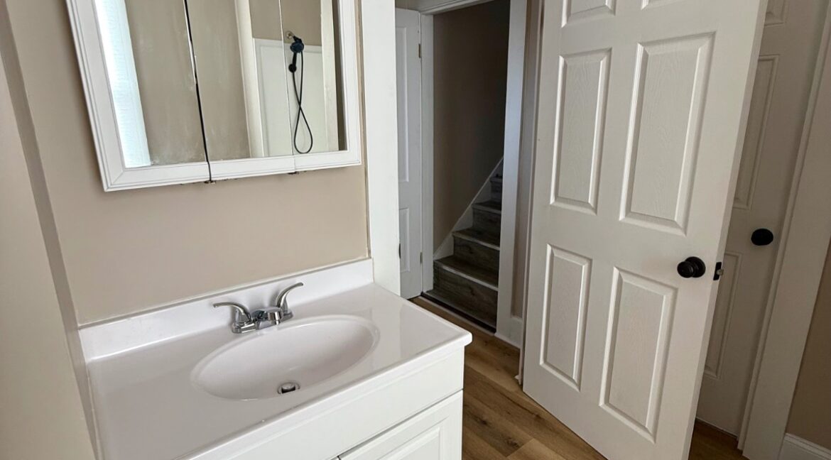 11659552-XpVLqVphZ1pK4FnD