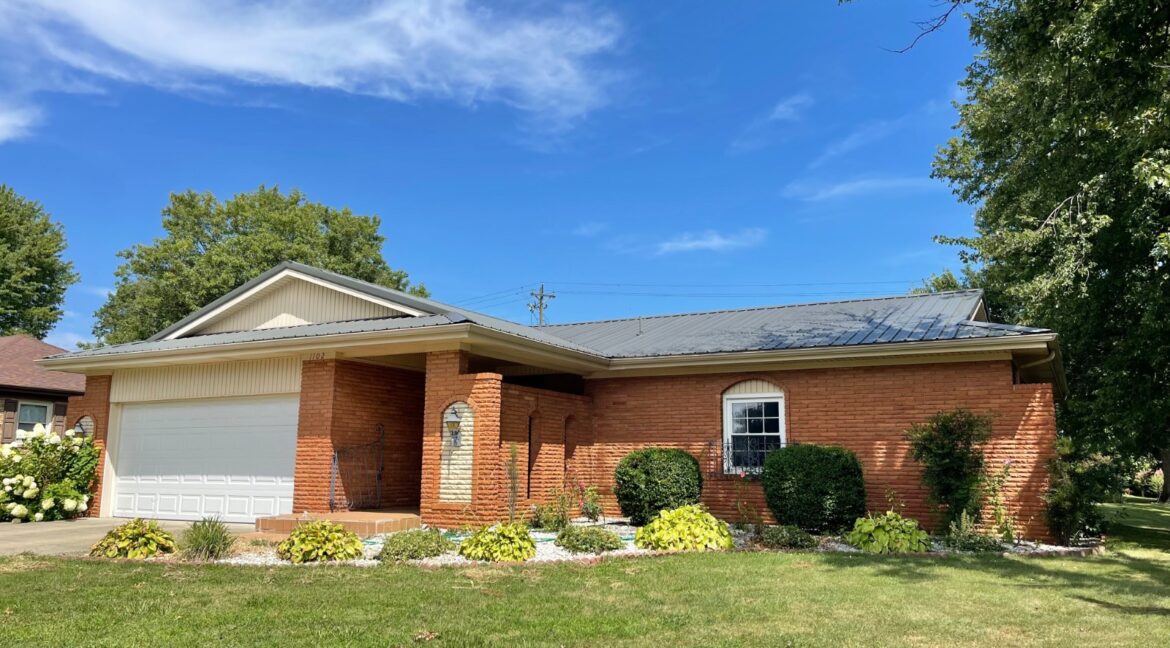 11336014-Xx6HBrFCqMzCxb4f