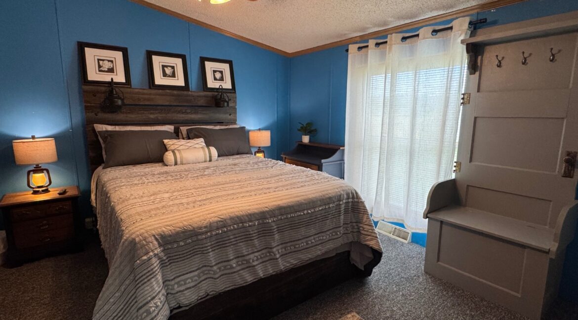 11526936-15mTyyh63D8pRXSV