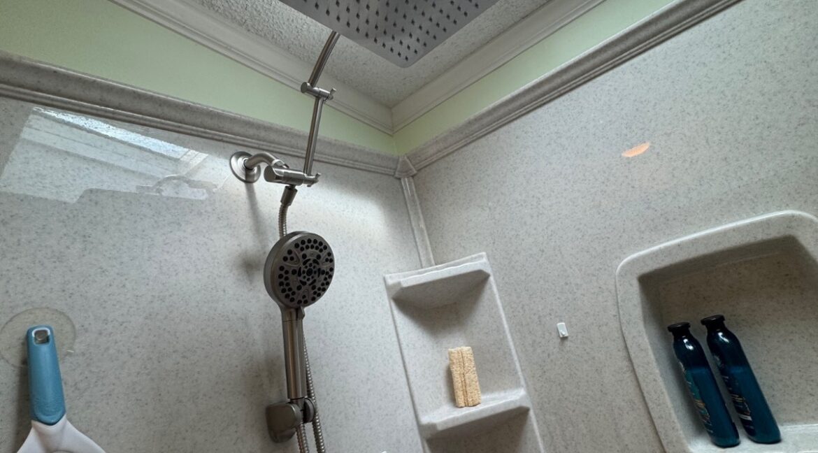 11526936-2WQmKgX2CfhpBYtk