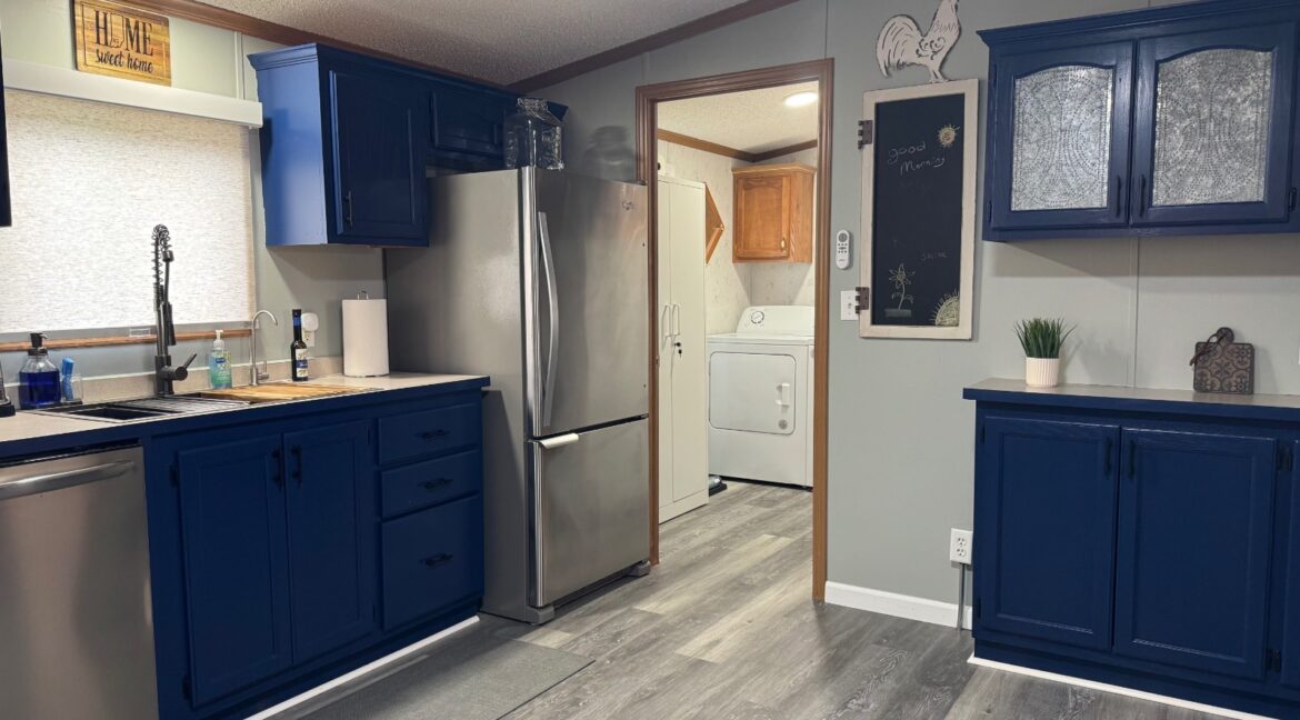 11526936-GqRcDQ5zCDqwjSFC