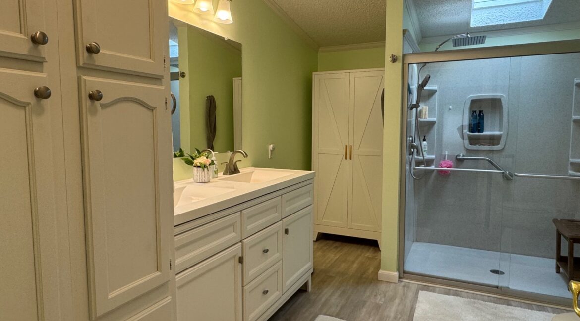 11526936-gnhf42WZTzPpwCgk