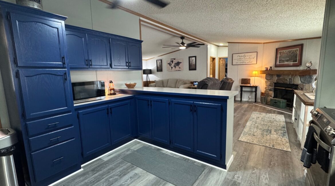 11526936-k1S5FDTCqnrvjrBL