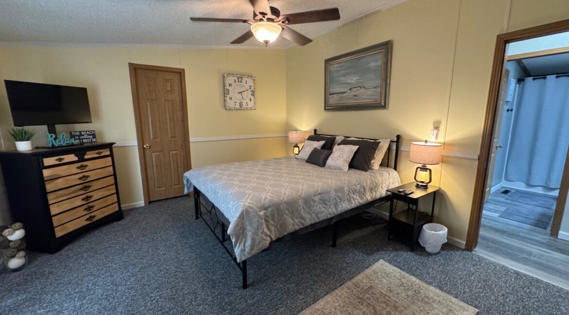 11526936-qQNsTntz7WVdJ6Xx