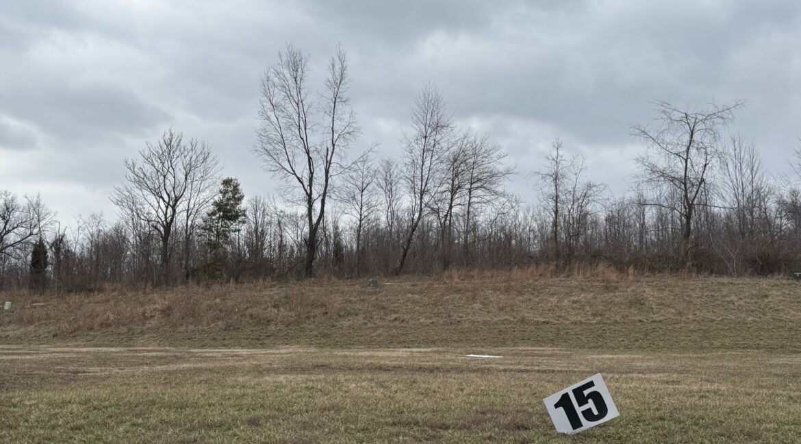 11661107-2mltnWFzpqMX4Wp9