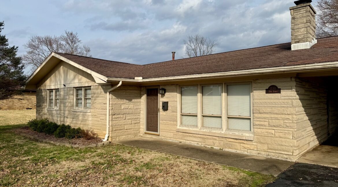 11673872-6bcVR1KSzR7y2JVJ