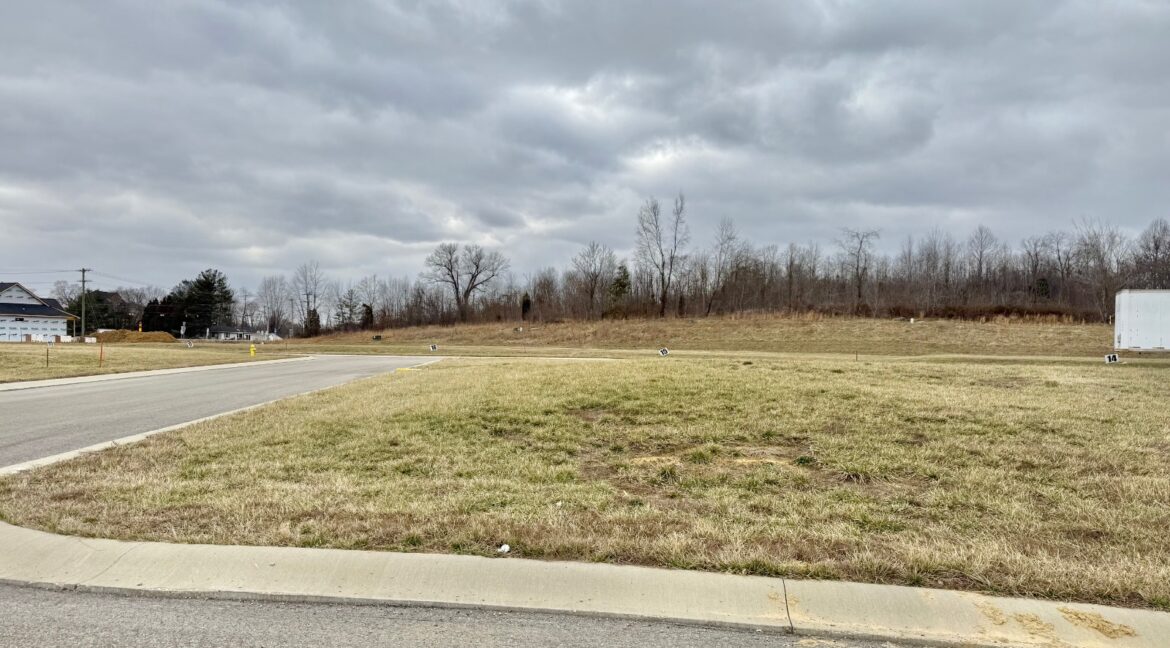 11676425-tXnBy5j75xDN1vdH