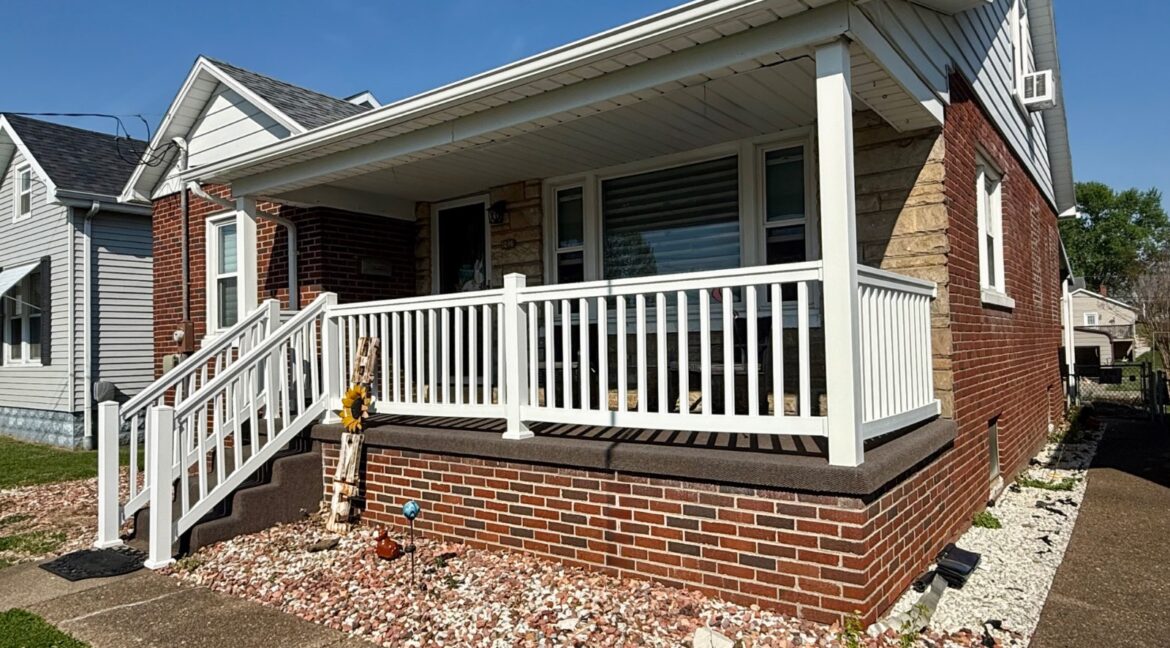 11688041-YkqNShzPqM9wNq6N