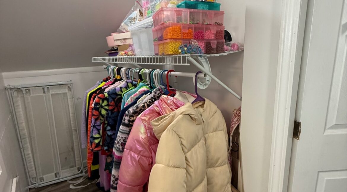 11688041-kXQv9C9JJF767dHT