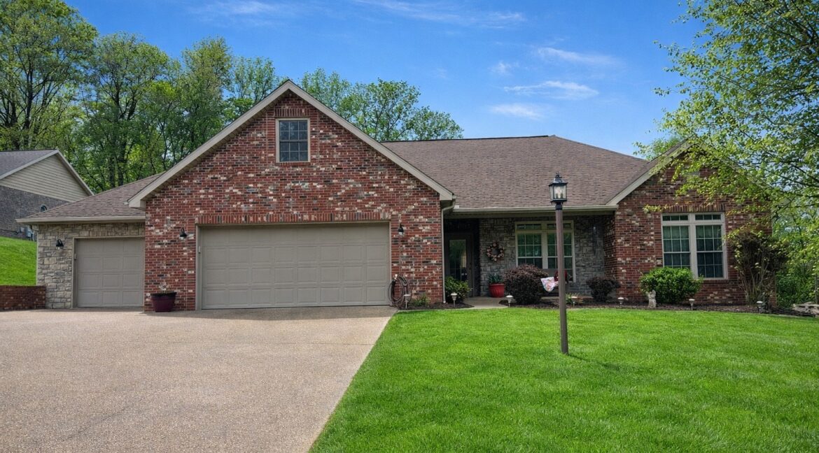 11691579-VMSctpJx8t8Fy3Hh