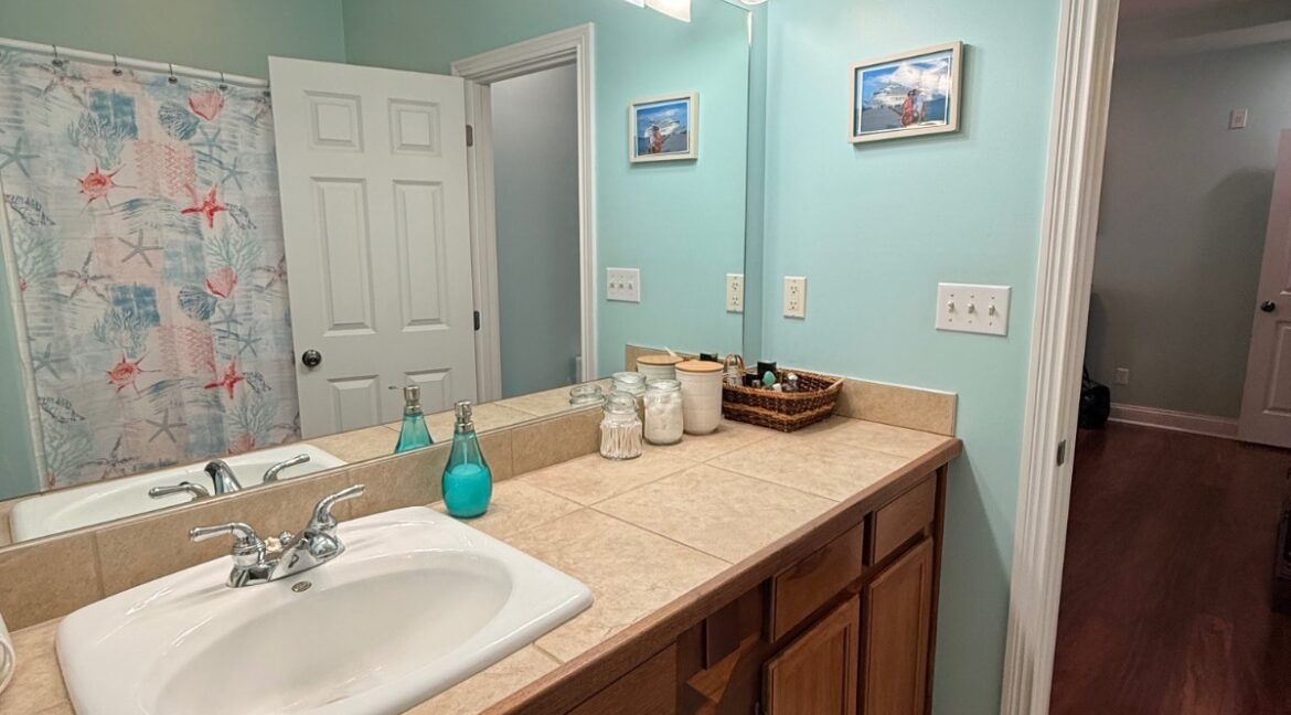 11691579-yTTd8Bs5FVGLSCTW