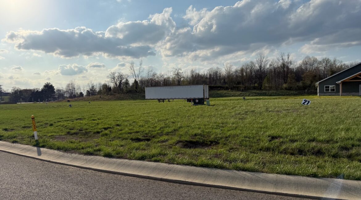 11732769-6K28FG322K5gwMjS